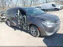 2C4RC1GG5JR258190 2018 CHRYSLER PACIFICA