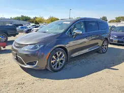 2C4RC1GG5JR259811 2018 CHRYSLER PACIFICA