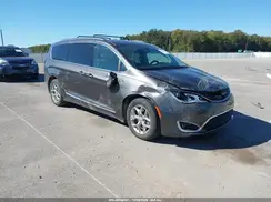 2C4RC1GG5JR262076 2018 CHRYSLER PACIFICA