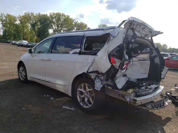 2C4RC1GG5JR289696 2018 CHRYSLER PACIFICA - Image 2