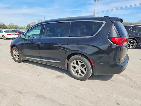 2C4RC1GG5JR314290 2018 CHRYSLER PACIFICA - Image 2
