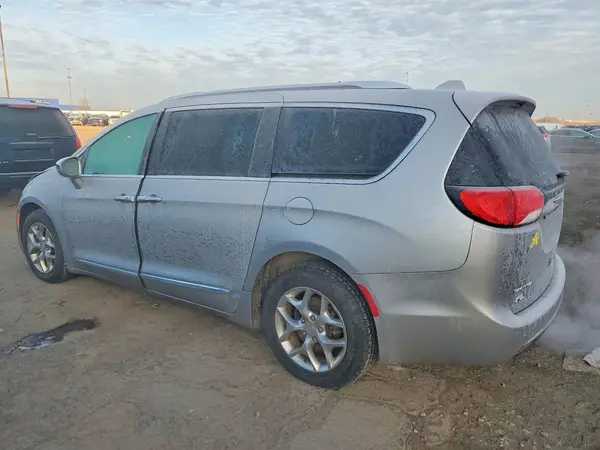 2C4RC1GG5JR314564 2018 CHRYSLER PACIFICA - Image 2