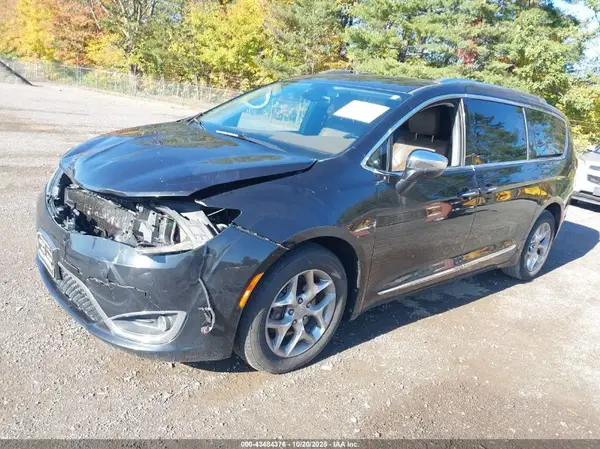 2C4RC1GG5JR321465 2018 CHRYSLER PACIFICA - Image 2