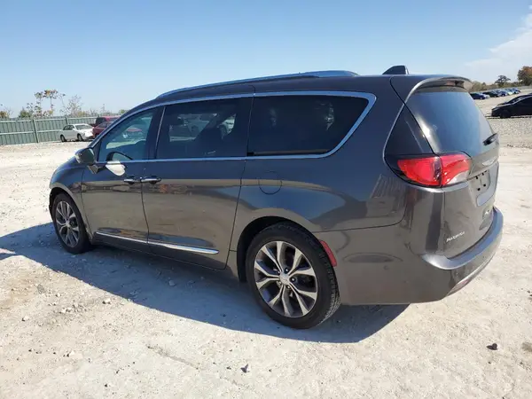 2C4RC1GG5JR334104 2018 CHRYSLER PACIFICA - Image 2