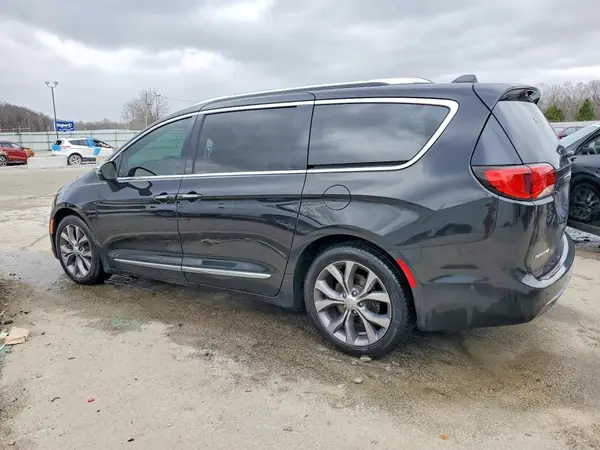 2C4RC1GG5JR340551 2018 CHRYSLER PACIFICA - Image 2