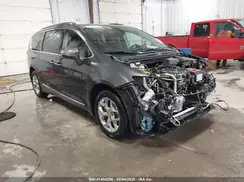 2C4RC1GG5KR569779 2019 CHRYSLER PACIFICA