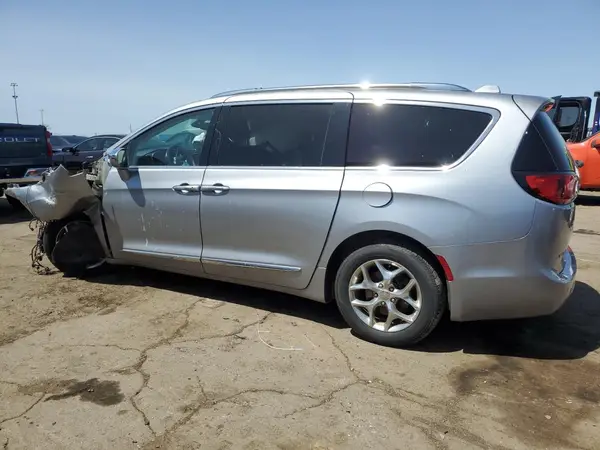 2C4RC1GG5KR679019 2019 CHRYSLER PACIFICA - Image 2