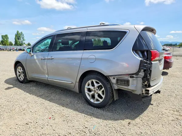 2C4RC1GG5KR731149 2019 CHRYSLER PACIFICA - Image 2