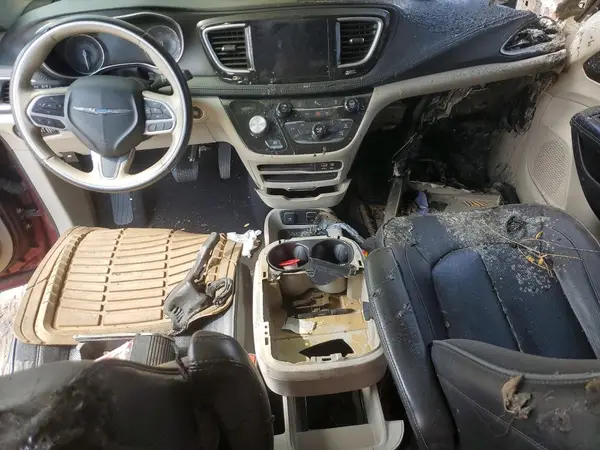 2C4RC1GG5LR271699 2020 CHRYSLER PACIFICA - Image 8