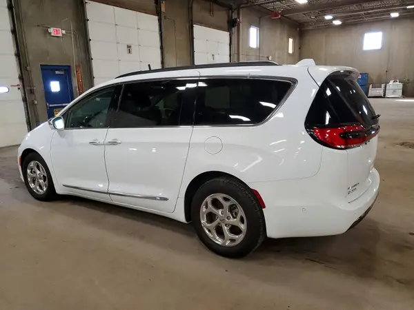2C4RC1GG5NR111714 2022 CHRYSLER PACIFICA - Image 2