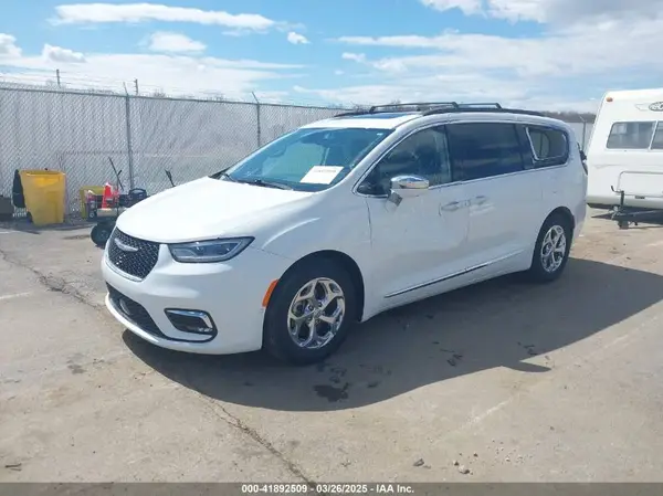 2C4RC1GG5NR124060 2022 CHRYSLER PACIFICA - Image 2