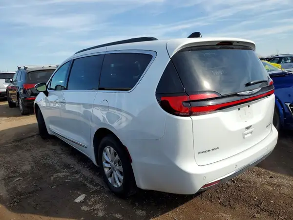 2C4RC1GG5PR620026 2023 CHRYSLER PACIFICA - Image 2