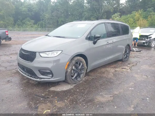 2C4RC1GG5SR535132 2025 CHRYSLER PACIFICA - Image 2