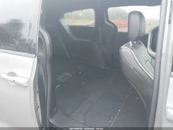2C4RC1GG5SR535132 2025 CHRYSLER PACIFICA - Image 8