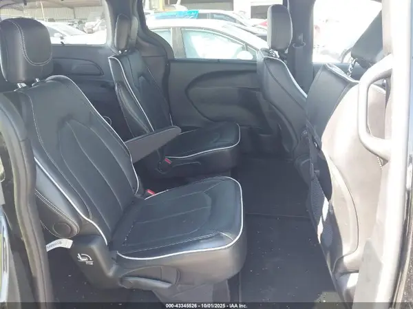 2C4RC1GG5SR561942 2025 CHRYSLER PACIFICA - Image 8