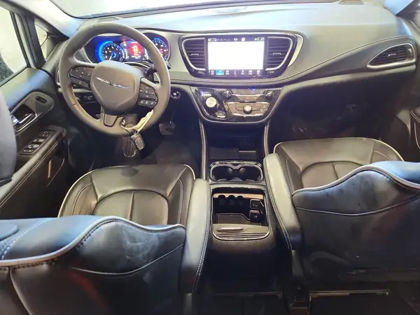 2C4RC1GG5SR564694 2025 CHRYSLER PACIFICA - Image 8