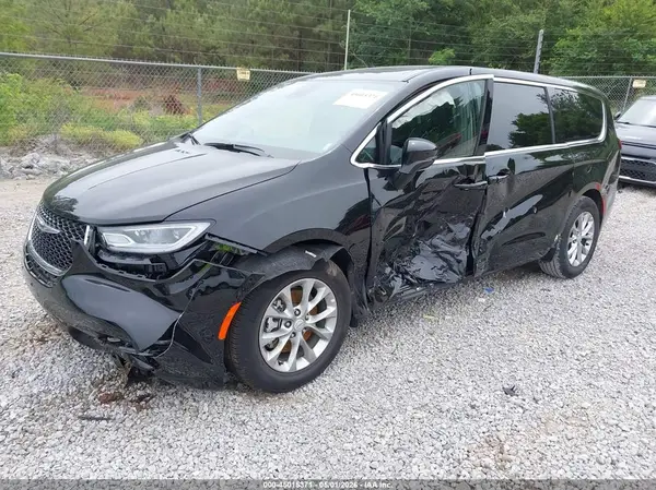 2C4RC1GG5TR212958 2026 CHRYSLER PACIFICA - Image 2