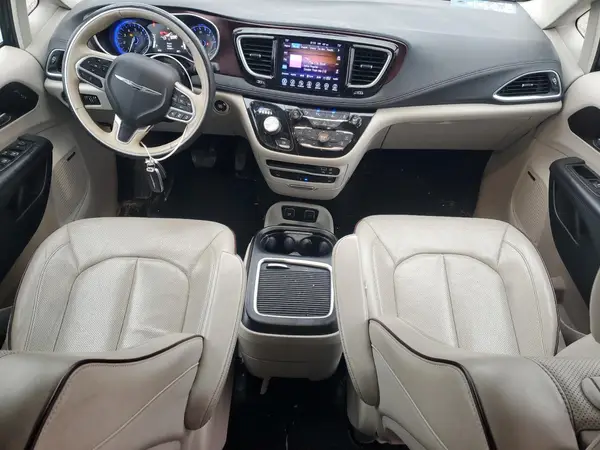 2C4RC1GG6HR528649 2017 CHRYSLER PACIFICA - Image 8