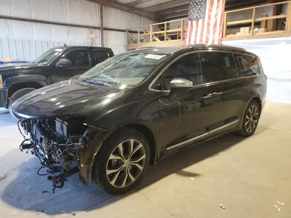 2C4RC1GG6HR530823 2017 CHRYSLER PACIFICA - Image 1