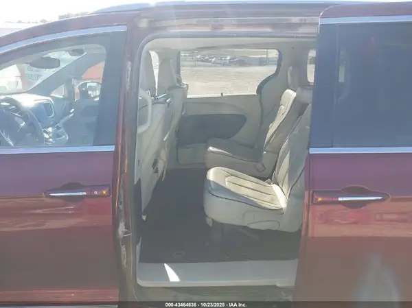 2C4RC1GG6HR565152 2017 CHRYSLER PACIFICA - Image 8