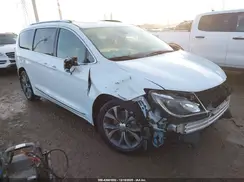 2C4RC1GG6HR584137 2017 CHRYSLER PACIFICA