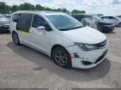 2C4RC1GG6HR584302 2017 CHRYSLER PACIFICA