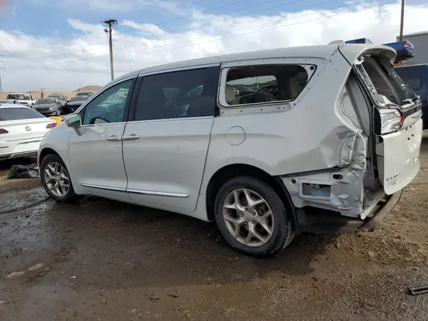 2C4RC1GG6HR599124 2017 CHRYSLER PACIFICA - Image 2