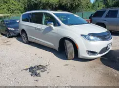 2C4RC1GG6HR650699 2017 CHRYSLER PACIFICA