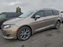 2C4RC1GG6HR653165 2017 CHRYSLER PACIFICA