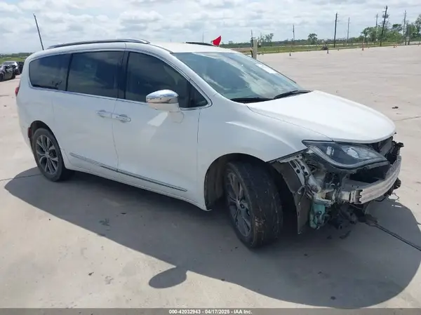 2C4RC1GG6HR704048 2017 CHRYSLER PACIFICA - Image 1