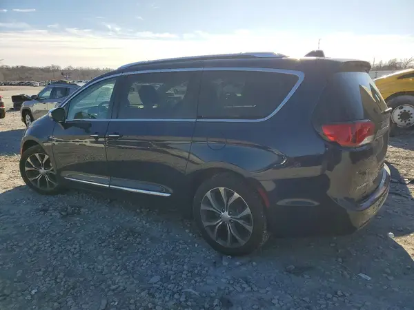 2C4RC1GG6HR725725 2017 CHRYSLER PACIFICA - Image 2