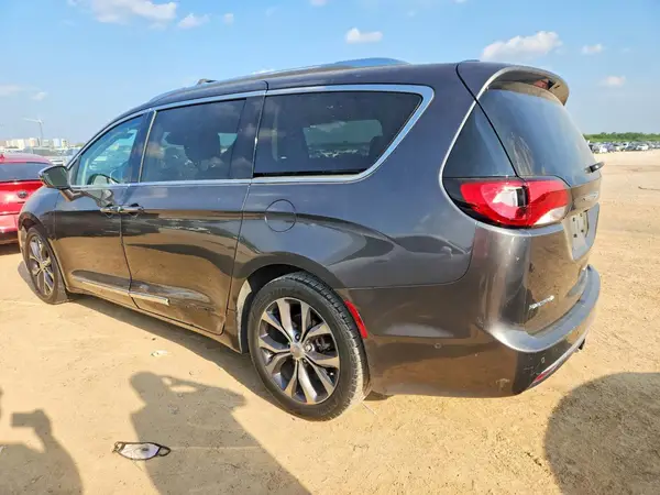 2C4RC1GG6HR727359 2017 CHRYSLER PACIFICA - Image 2