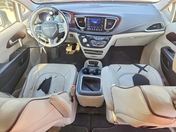 2C4RC1GG6HR727359 2017 CHRYSLER PACIFICA - Image 8