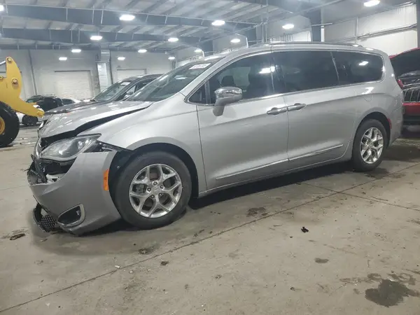 2C4RC1GG6HR753623 2017 CHRYSLER PACIFICA - Image 1