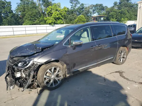 2C4RC1GG6HR770261 2017 CHRYSLER PACIFICA - Image 1