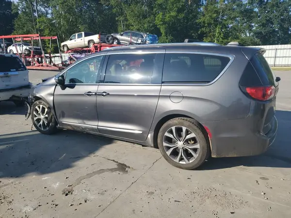 2C4RC1GG6HR770261 2017 CHRYSLER PACIFICA - Image 2