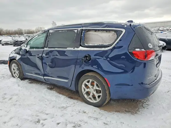 2C4RC1GG6HR785486 2017 CHRYSLER PACIFICA - Image 2