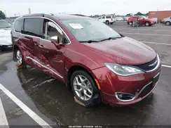2C4RC1GG6HR812041 2017 CHRYSLER PACIFICA
