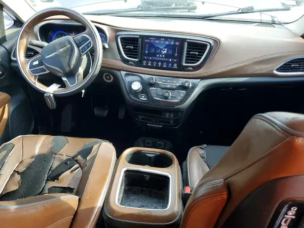 2C4RC1GG6JR106791 2018 CHRYSLER PACIFICA - Image 8