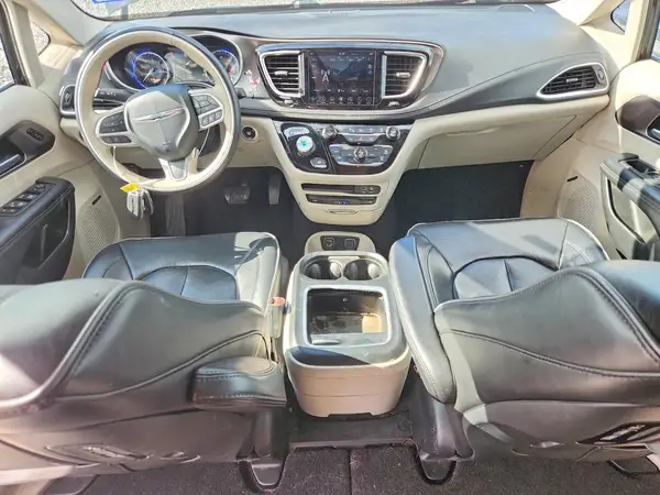 2C4RC1GG6JR107665 2018 CHRYSLER PACIFICA - Image 8