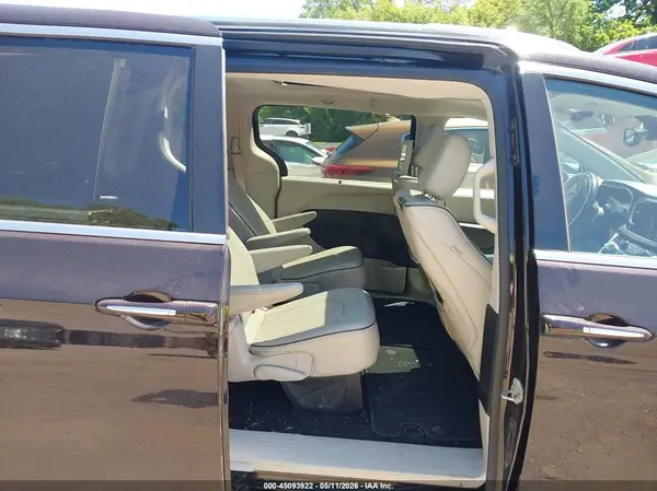 2C4RC1GG6JR117449 2018 CHRYSLER PACIFICA - Image 8