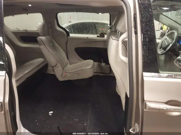 2C4RC1GG6JR140357 2018 CHRYSLER PACIFICA - Image 8