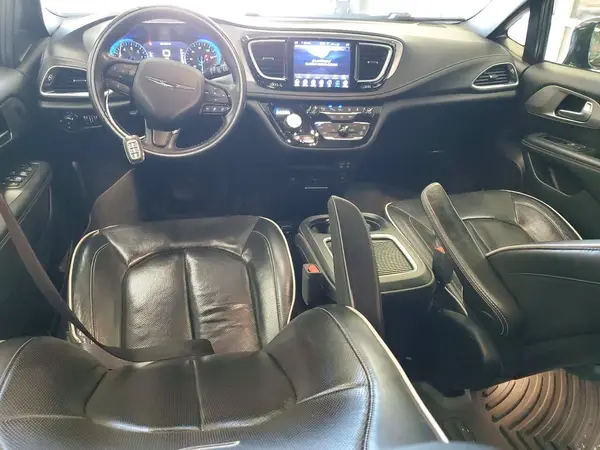 2C4RC1GG6JR165128 2018 CHRYSLER PACIFICA - Image 8