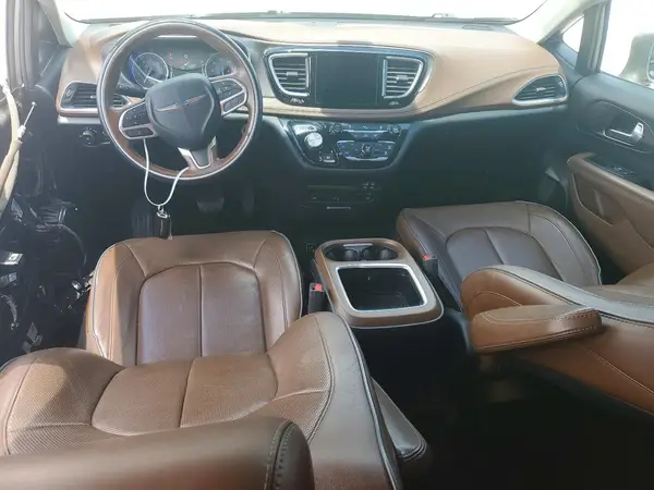 2C4RC1GG6JR175027 2018 CHRYSLER PACIFICA - Image 8