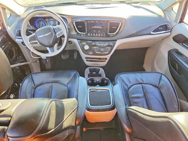 2C4RC1GG6JR186738 2018 CHRYSLER PACIFICA - Image 8