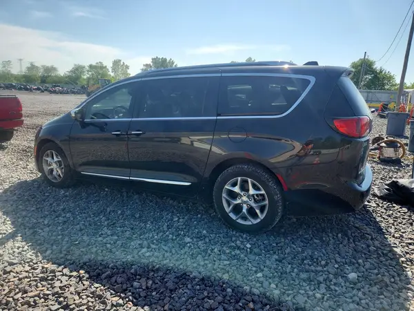 2C4RC1GG6JR195231 2018 CHRYSLER PACIFICA - Image 2