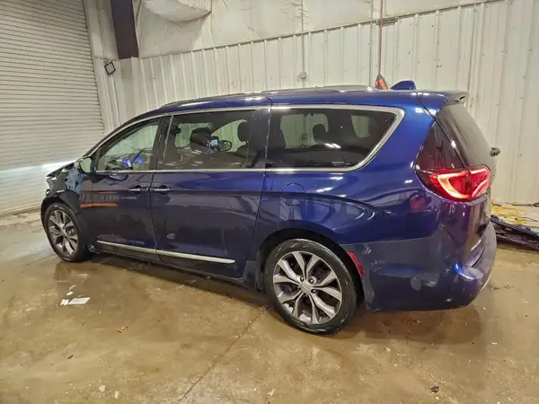 2C4RC1GG6JR210133 2018 CHRYSLER PACIFICA - Image 2