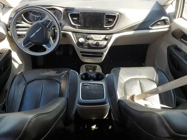2C4RC1GG6JR276052 2018 CHRYSLER PACIFICA - Image 8
