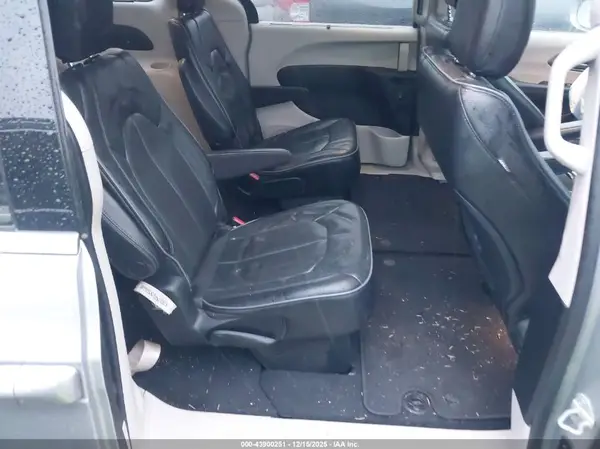 2C4RC1GG6JR276097 2018 CHRYSLER PACIFICA - Image 8