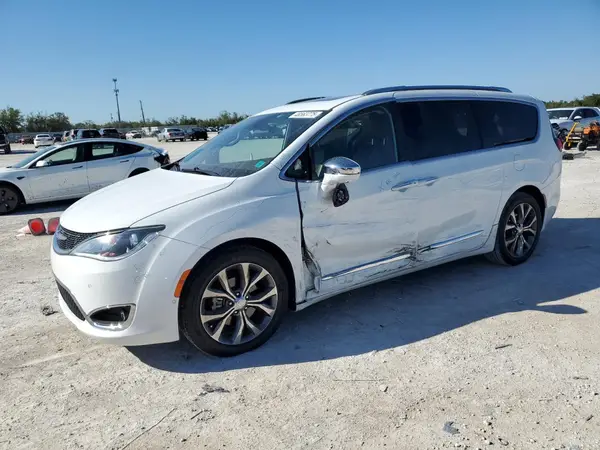2C4RC1GG6JR289173 2018 CHRYSLER PACIFICA - Image 1